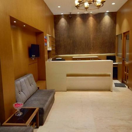 Treebo Trend Hotel Basera Пуне Екстер'єр фото