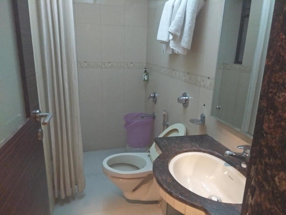 Treebo Trend Hotel Basera Пуне Екстер'єр фото