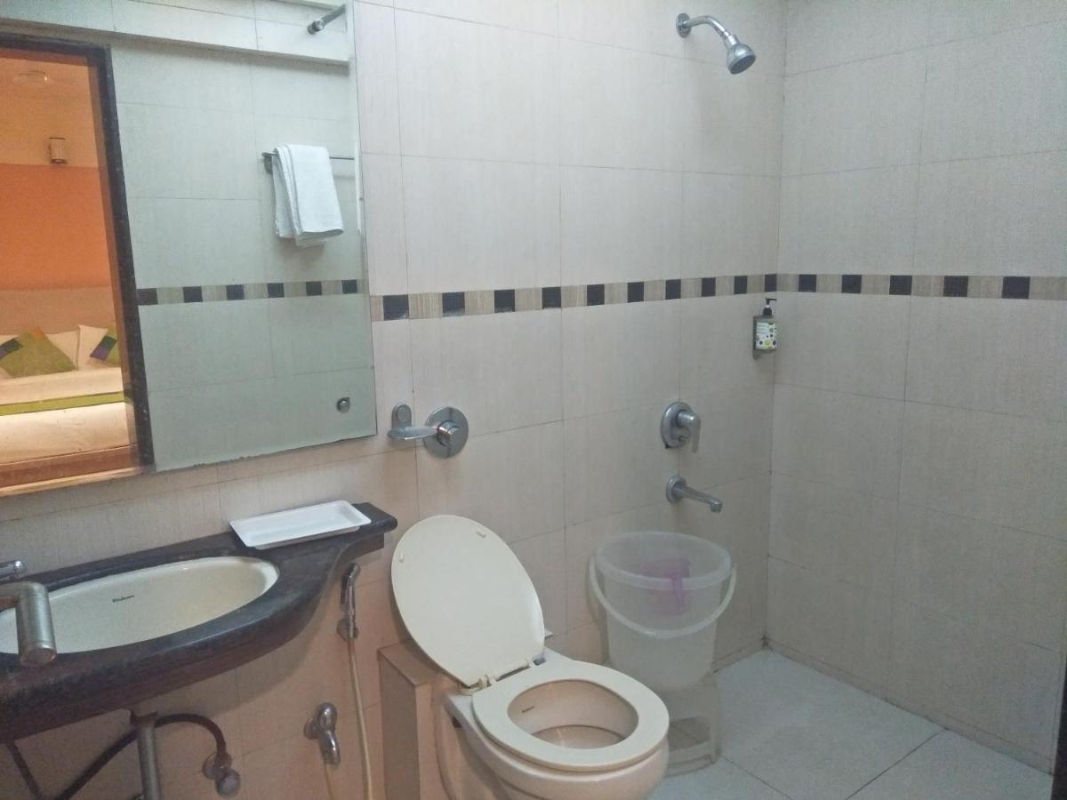 Treebo Trend Hotel Basera Пуне Екстер'єр фото