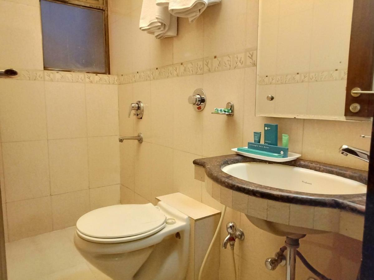 Treebo Trend Hotel Basera Пуне Екстер'єр фото
